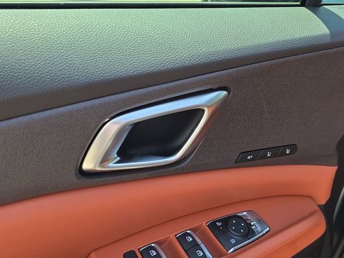 New 2026 Kia Carnival SX FWD image 20