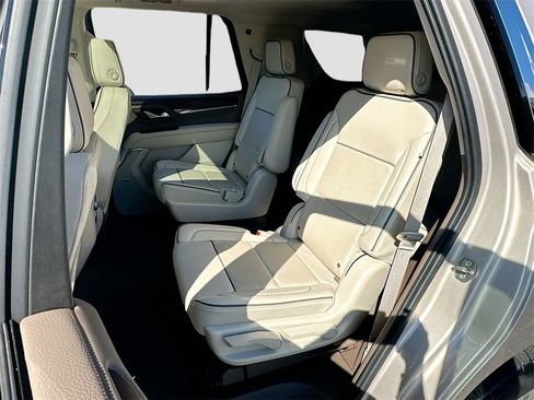 Used 2021 GMC Yukon Denali image 26