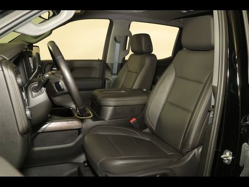 Used 2020 Chevrolet Silverado 1500 LTZ w/ LTZ Premium Package image 26