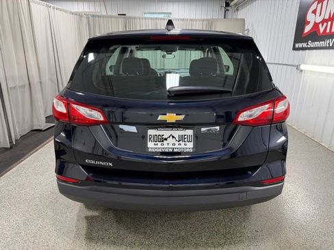 Used 2020 Chevrolet Equinox LS FWD image 5