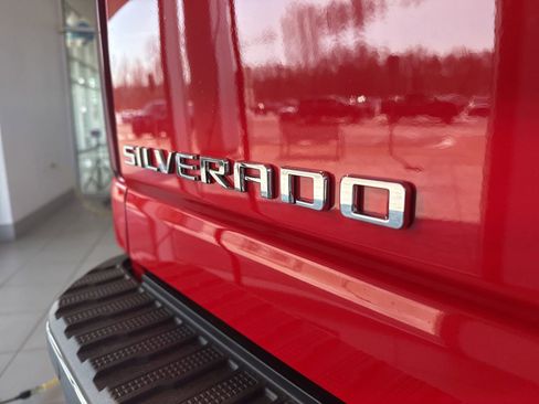 New 2026 Chevrolet Silverado 2500 LT image 8