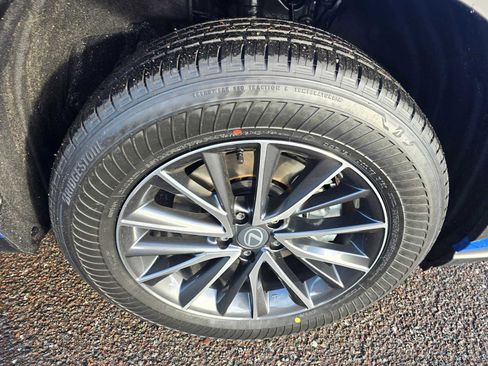 New 2026 Lexus NX 350h Premium image 9