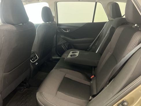 Used 2024 Subaru Outback Premium image 31