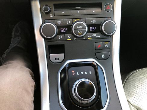 Used 2016 Land Rover Range Rover Evoque SE AWD/4WD image 26