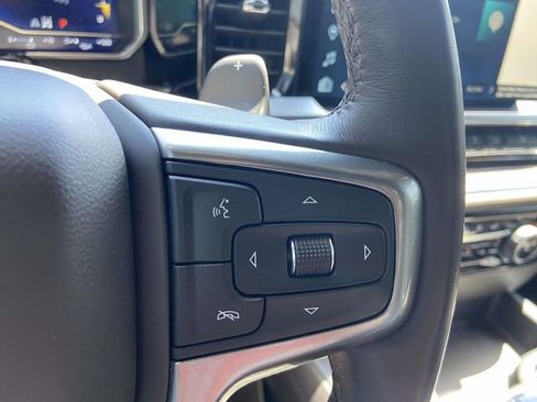 Certified 2023 Chevrolet Silverado 1500 LTZ AWD/4WD image 19