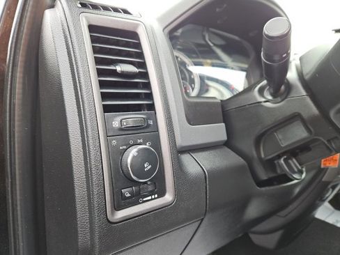 Used 2013 RAM 1500 Express image 28