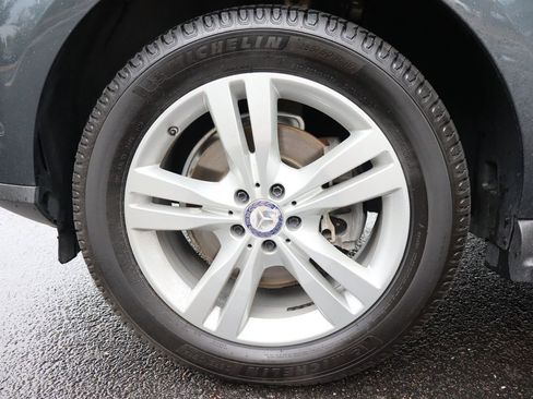 Used 2013 Mercedes-Benz ML 350 4MATIC image 41