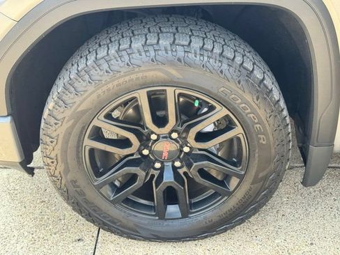 Used 2021 GMC Sierra 1500 Elevation AWD/4WD image 20