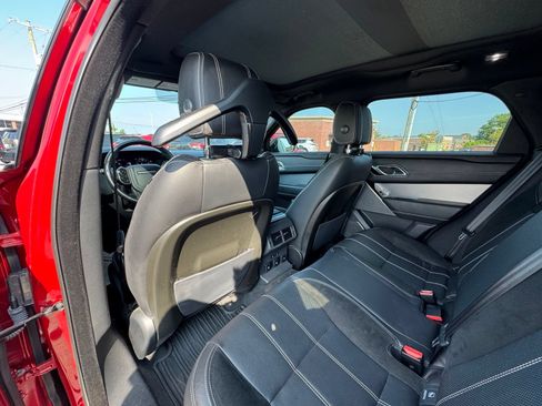 Used 2019 Land Rover Range Rover Velar R-Dynamic SE AWD/4WD image 26