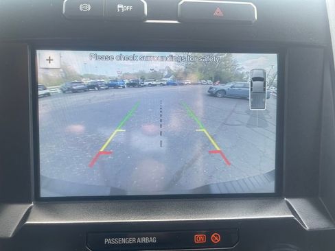 Used 2017 Ford F250 Lariat w/ Chrome Package image 24