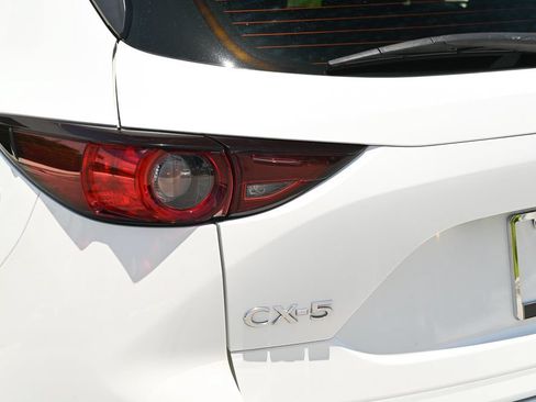 Certified 2021 MAZDA CX-5 Sport FWD image 30