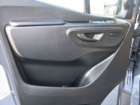 Used 2025 Mercedes-Benz Sprinter 2500 image 15