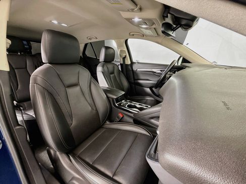 Used 2022 Buick Envision Essence w/ Safety Package FWD image 25