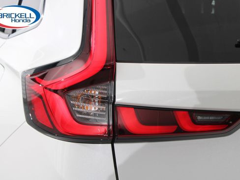 Used 2023 Honda CR-V Sport image 11