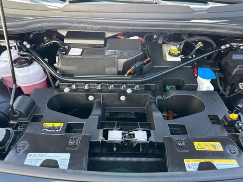 Used 2023 Volkswagen ID.4 Pro S image 15