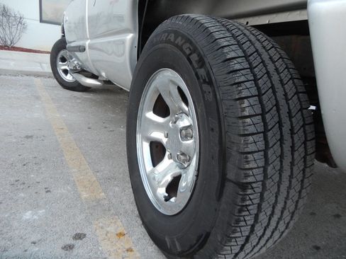 Used 2008 Dodge Ram 1500 Truck SLT w/ Trailer Tow Group image 13