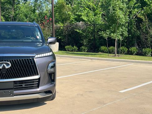Used 2025 INFINITI QX80 Luxe w/ Cargo Package AWD/4WD image 3