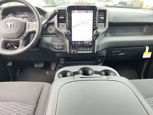 New 2026 RAM 2500 Tradesman AWD/4WD image 25