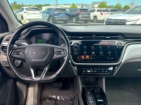 Certified 2023 Chevrolet Bolt EUV Premier FWD image 22