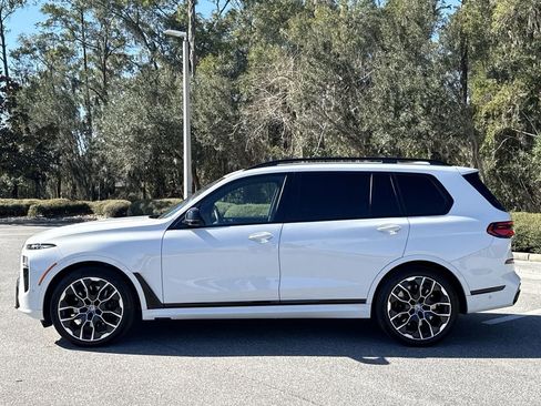 Used 2023 BMW X7 M60i w/ Executive Package image 10