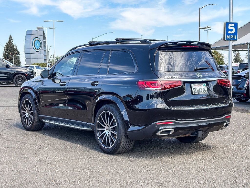 Used 2022 Mercedes-Benz GLS 450 4MATIC image 2