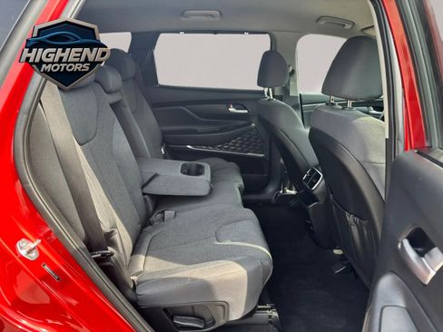 Used 2019 Hyundai Santa Fe SEL image 18