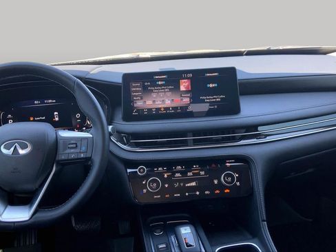 Used 2023 INFINITI QX60 Sensory AWD/4WD image 7