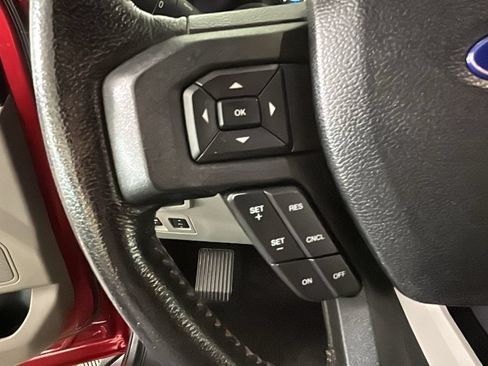 Used 2015 Ford F150 XLT w/ Equipment Group 301A Mid AWD/4WD image 18