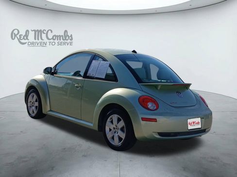 Used 2007 Volkswagen Beetle Coupe w/ Package 1 image 3