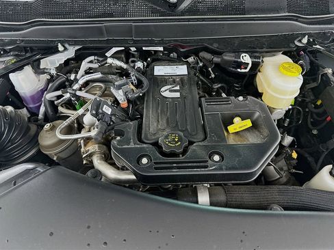 New 2026 RAM 2500 Tradesman w/ Chrome Appearance Group image 17