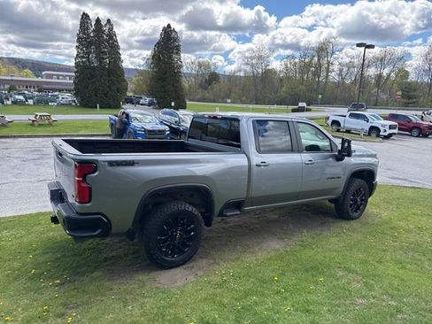 Used 2025 Chevrolet Silverado 2500 LT w/ Trail Boss Package AWD/4WD image 21