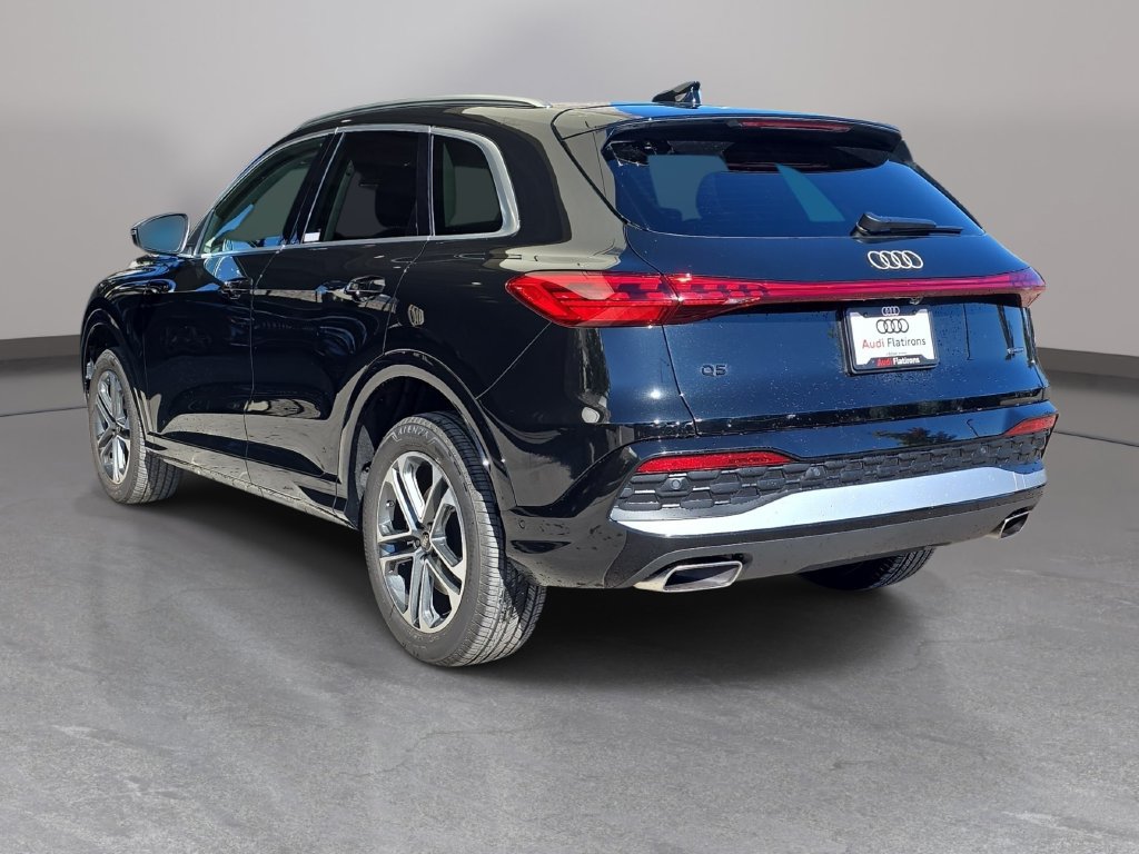 Used 2025 Audi Q5 Premium w/ Convenience Package AWD/4WD image 7