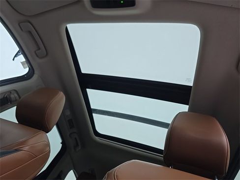 Certified 2023 Nissan Pathfinder Platinum image 22