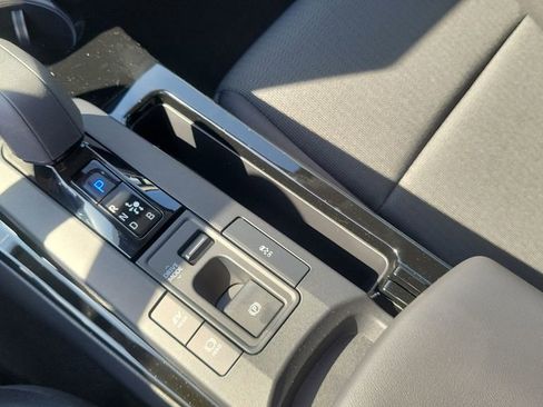 New 2026 Toyota Prius LE image 18