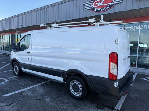 Used 2017 Ford Transit 150 image 4