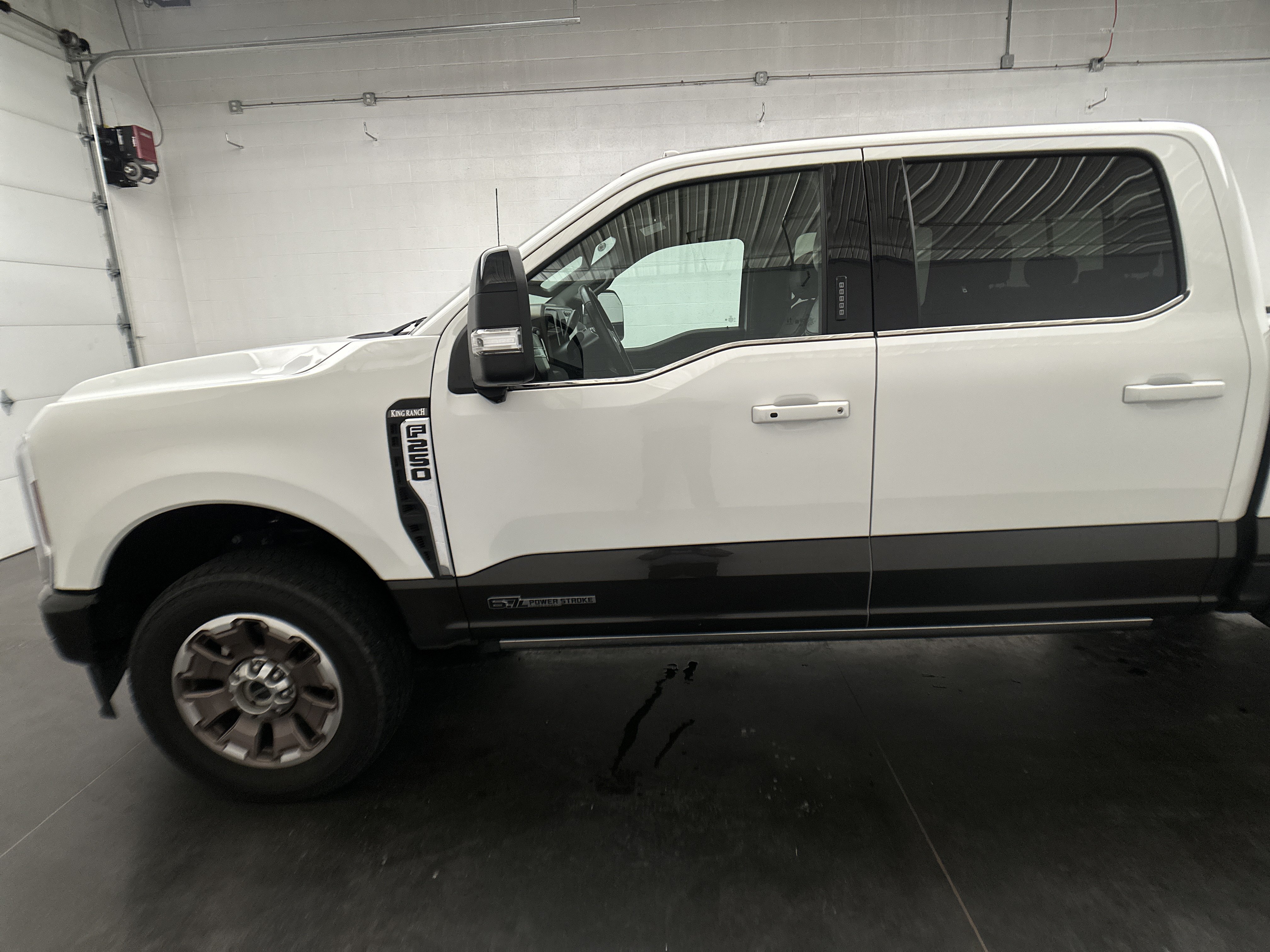 Used 2024 Ford F250 King Ranch AWD/4WD image 7