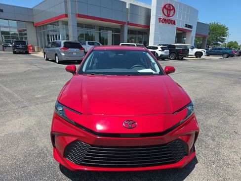 Certified 2025 Toyota Camry LE FWD image 2