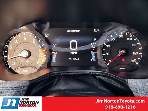 Used 2025 Jeep Compass Sport AWD/4WD image 17
