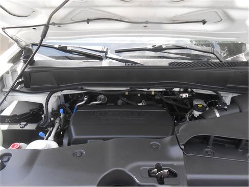 Used 2020 Kia Optima LX image 13