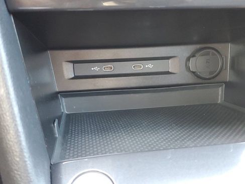 Certified 2024 Volkswagen Tiguan S FWD image 29