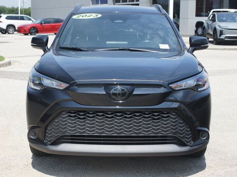 Used 2023 Toyota Corolla Cross AWD Hybrid image 23
