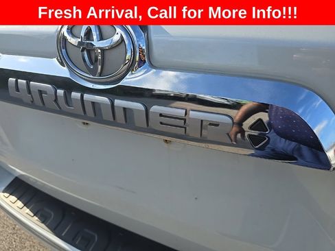 Used 2021 Toyota 4Runner Limited AWD/4WD image 22