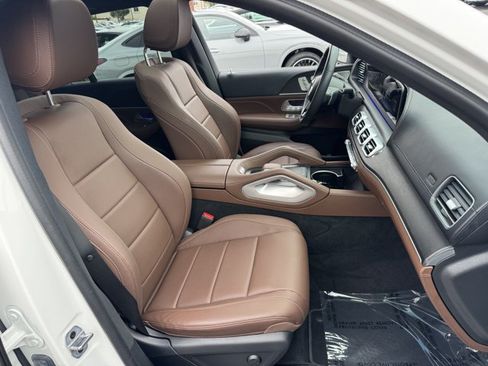 Used 2024 Mercedes-Benz GLE 350 4MATIC image 6