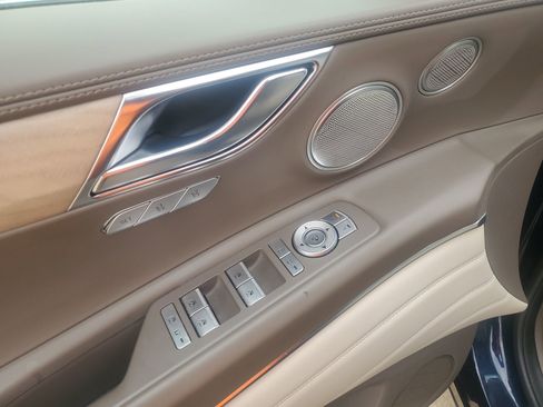 Used 2022 Genesis GV80 3.5T Prestige image 31