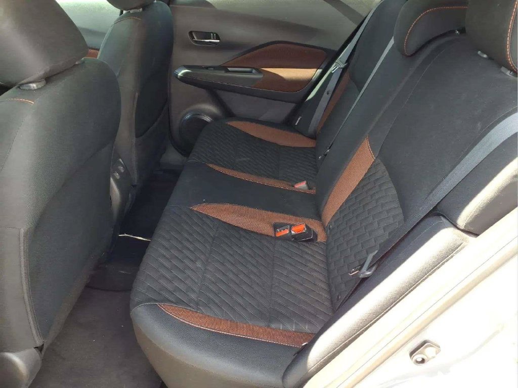 Used 2021 Nissan Kicks SR FWD image 12