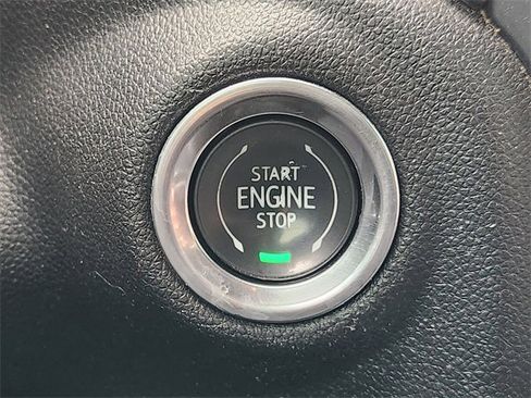 Used 2020 GMC Sierra 2500 AT4 w/ AT4 Preferred Package image 15