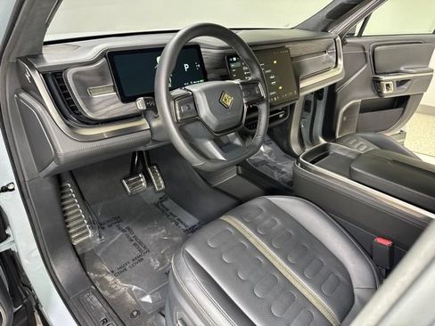 Used 2023 Rivian R1T Adventure AWD/4WD image 12