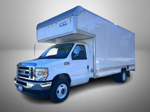Used 2024 Ford E-450 and Econoline 450 Super Duty w/ Power Windows & Locks Group RWD image 1