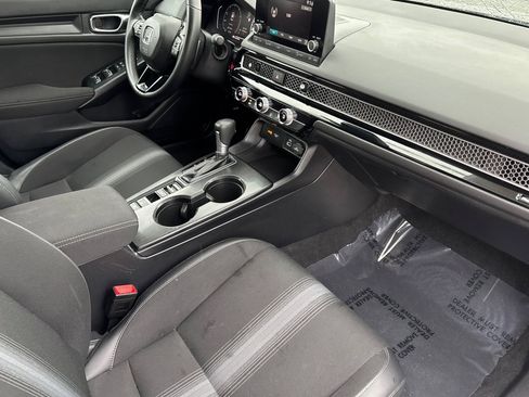 Used 2024 Honda Civic Sport image 32