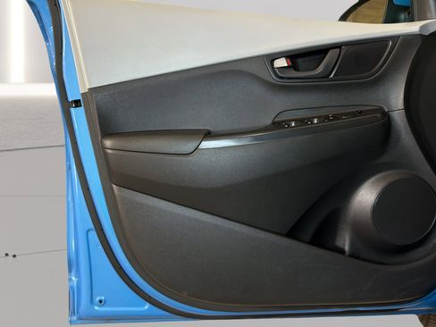 Used 2019 Hyundai Kona SE AWD/4WD image 21